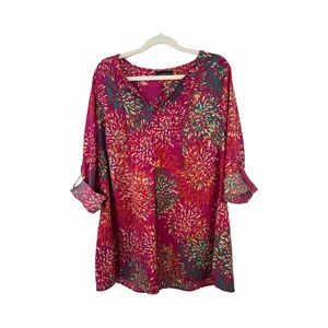 Lane Bryant multi color V neck pullover top size 14/16 Work and/or casual wear